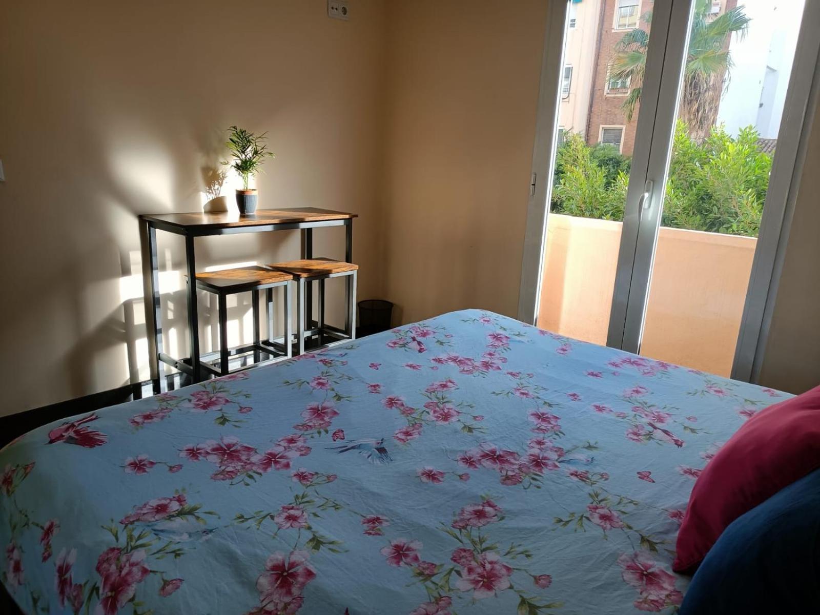 Habitación Céntrica en Casa de Familia Valência Quarto foto